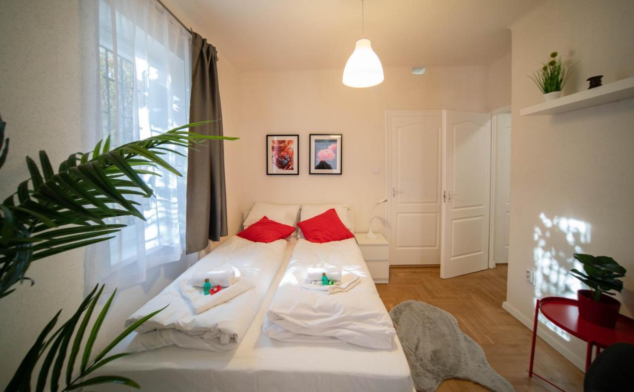Free Parking Riverwalk Home - 4 Ppl,Wi-Fi,Ac, Tv 부다페스트 외부 사진